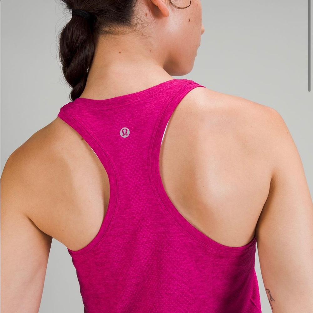 Swiftly Lululemon Pink Workout Tank, size 10 cropped